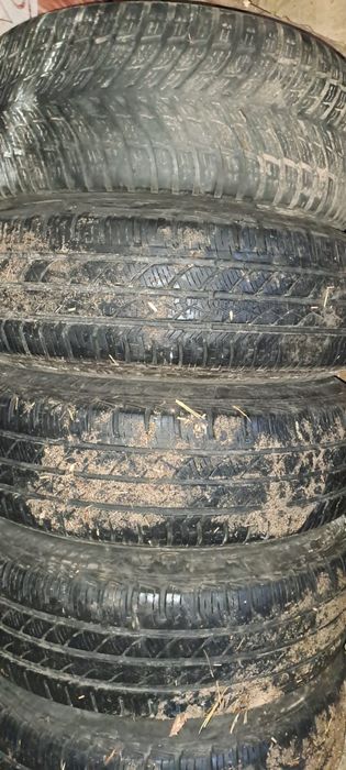 Диски R16 з резиною на Nissan x-trail