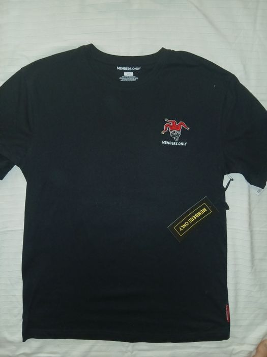 Футболка чоловіча оригінал members only з аплікацією.