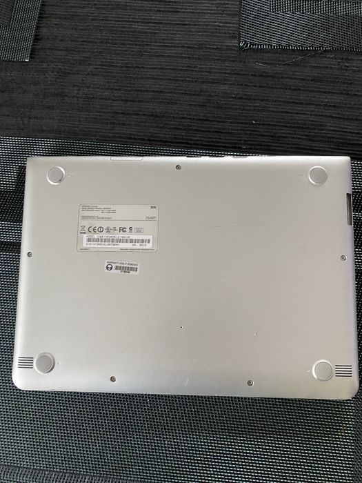 Ноутбук Samsung Chromebook XE 303 C12