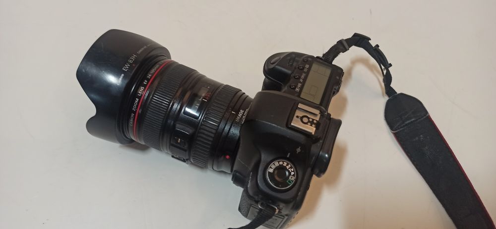 Canon 5D II ,máquina impecável