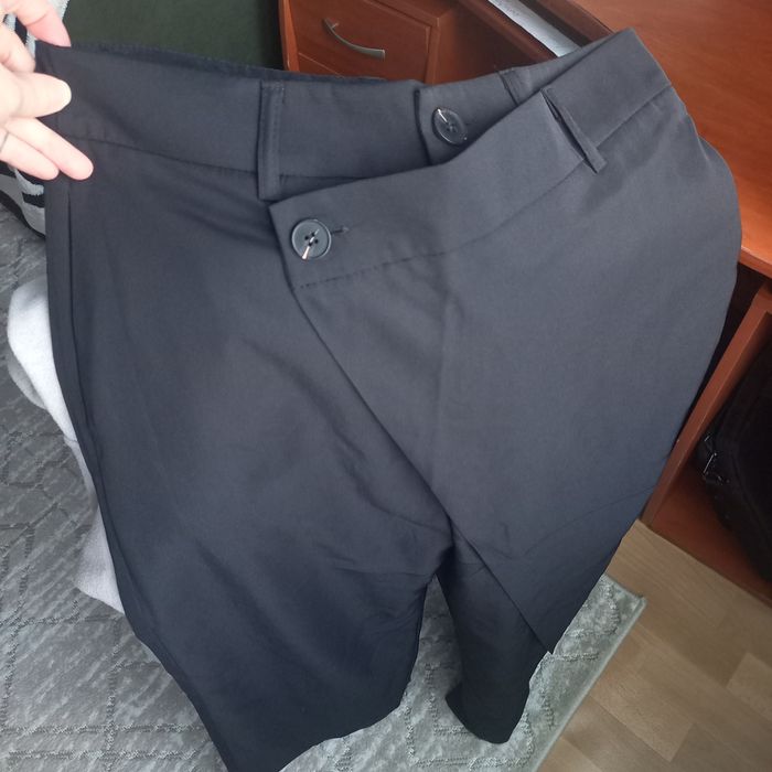 Жіночі брюки на запах