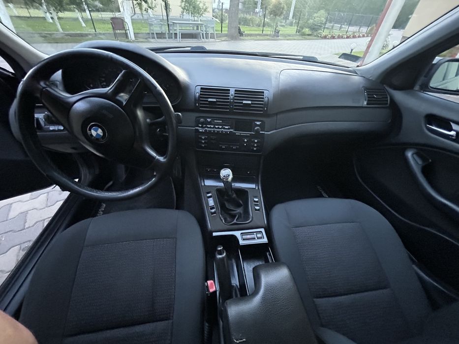 BMW E46 318i 143km