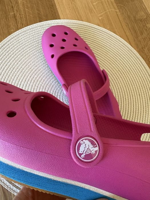 Crocs sandały w6 różowe 36 porzadne