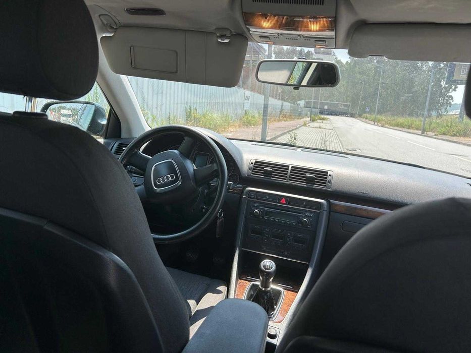 Audi A4 B7 Dois mil TDI