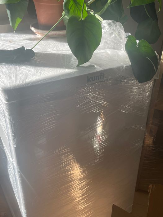 Frigorífico Kuft 109L