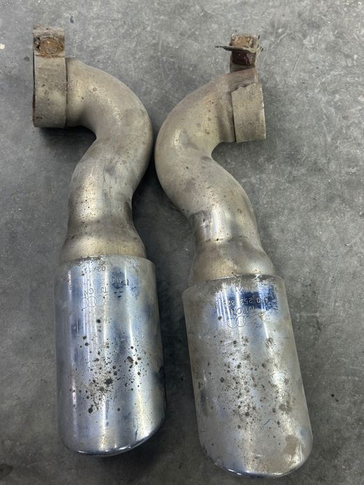 Насадки на вихлопні ауді q7 4L0 253 825