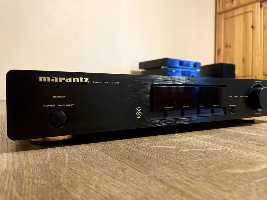 Тюнер Marantz ST4000   ST7001