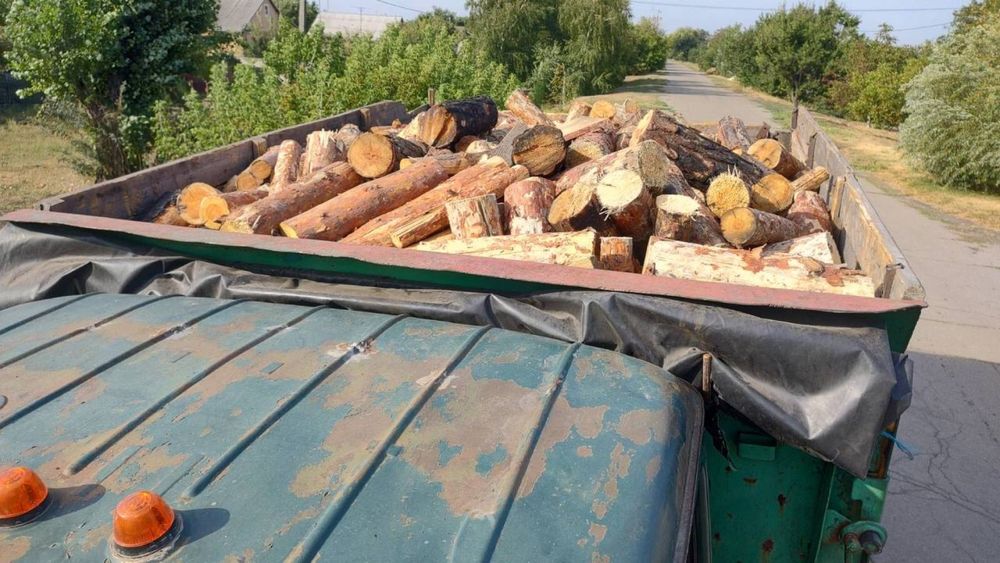 Продам горбыль/сосну/опилки/ уголь/дрова