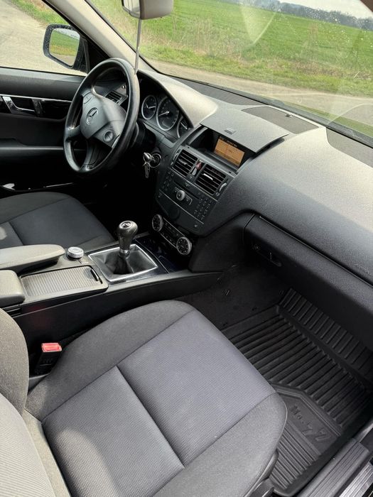 Mercedes-Benz C-Class (W204) 2.2