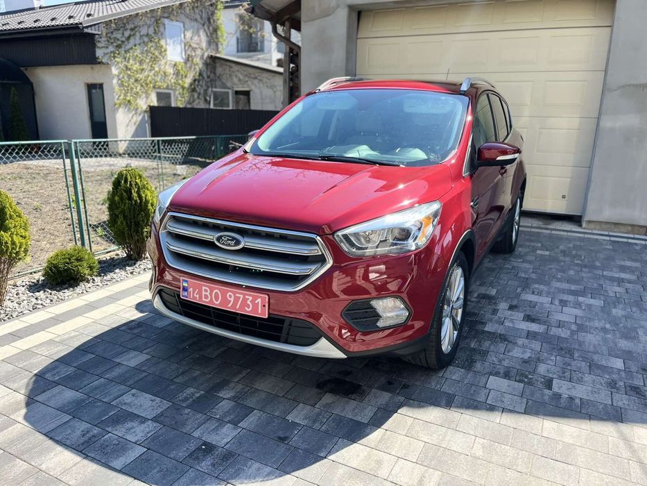 Ford Escape TITANIUM