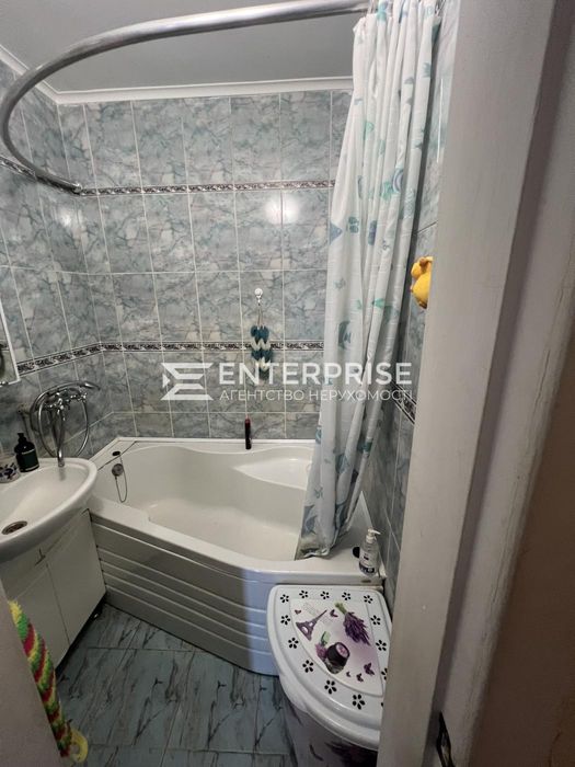 Гореничі Продаж 2-кімнатна 55 кв.м. 15 хвилин до метро Житомирська
