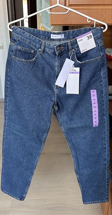 Продам нові джинси sinsay mom fit