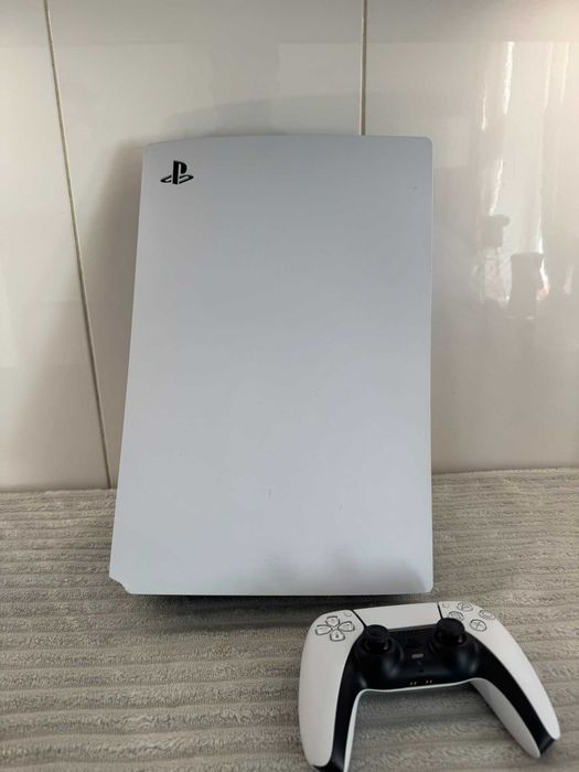 Sony PlayStation 5 Digital wraz z oryginalnym padem DualSense
