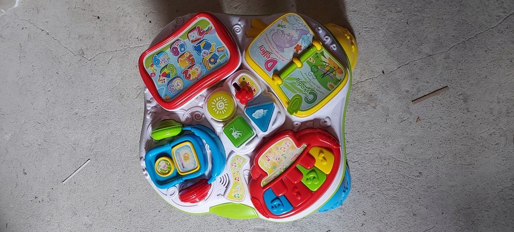 Stolik interaktywny edukacyjny