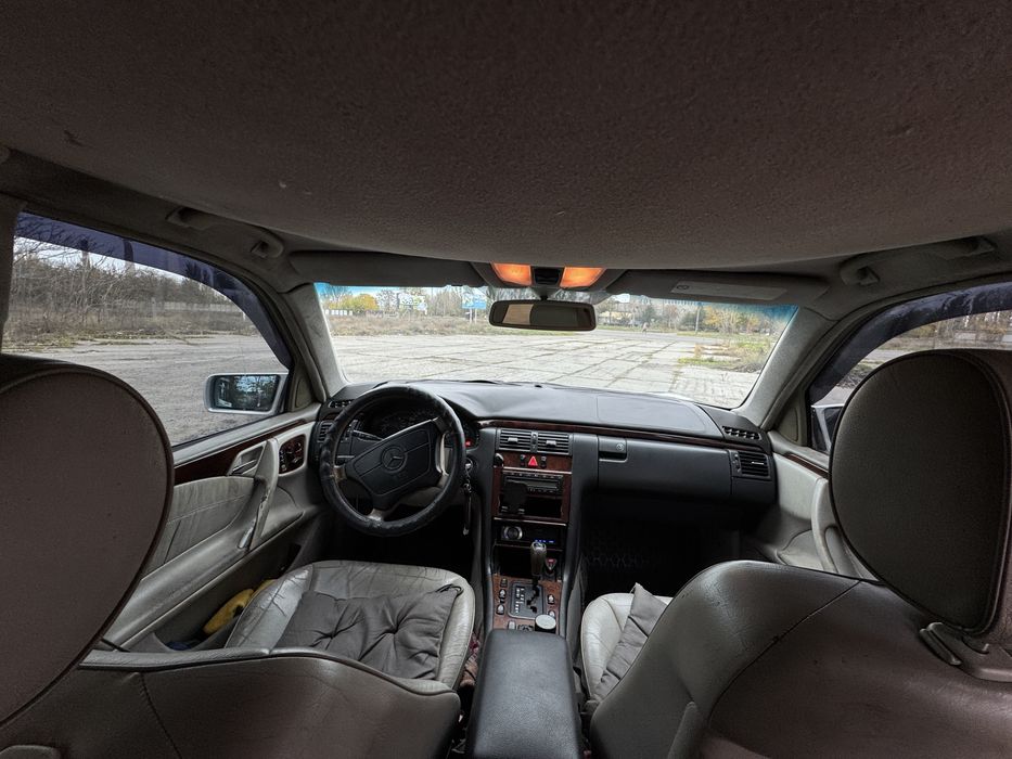 Мерседес бенс е-клас w210