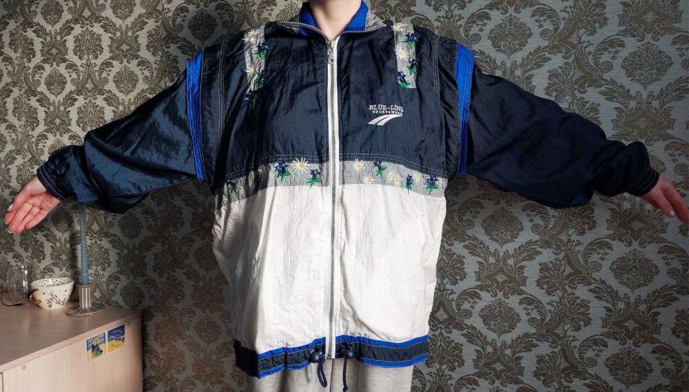 Вінтажна вітровка у стилі 90-х BLUE-LINE SWITZERLAND