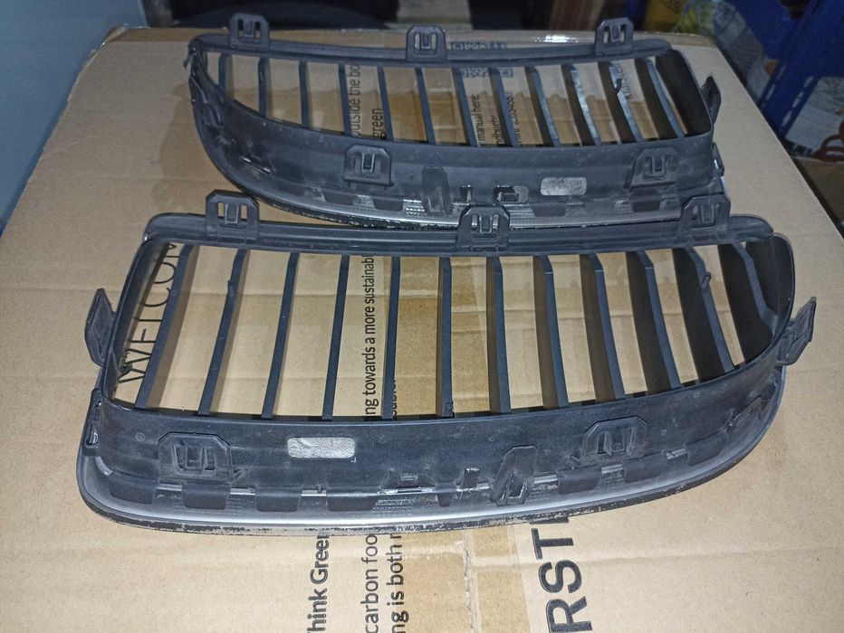 Grelhas frontais BMW 320 Originais
