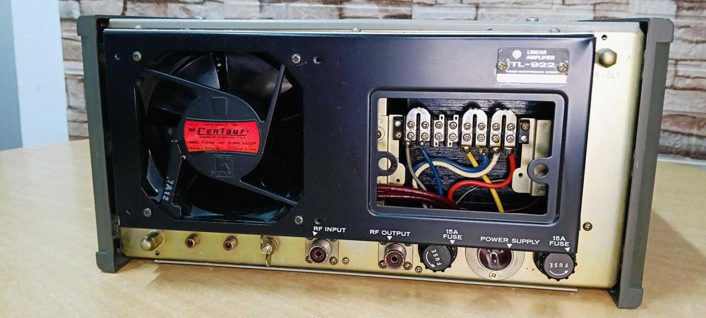 Radioamador Amplificador HF Trio Kenwood TL-922