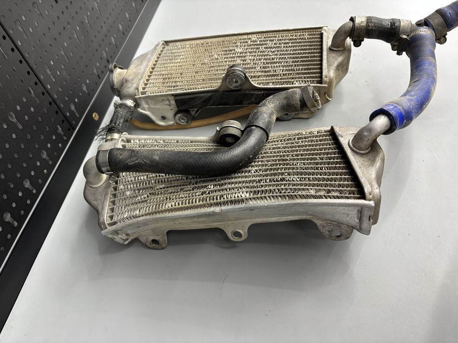 Komplet Chłodnic Chłodnica Lewa Prawa YAMAHA YZF250 R 10-13