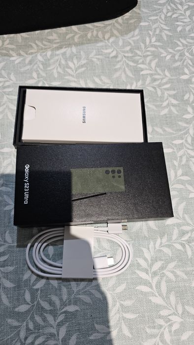 Samsung Galaxy S23 Ultra 256GB Verde (COMO NOVO) + Extras Capas