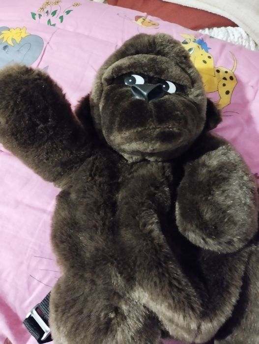 Mochila em peluche, Gato peluche da casa da Gabi.