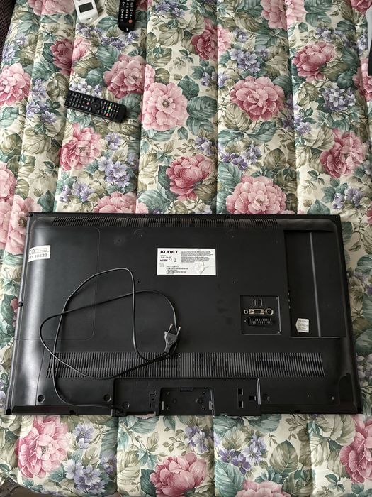 Televisão 27” Kunft