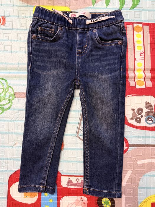 Джинсы Levis на хлопчика Скіні