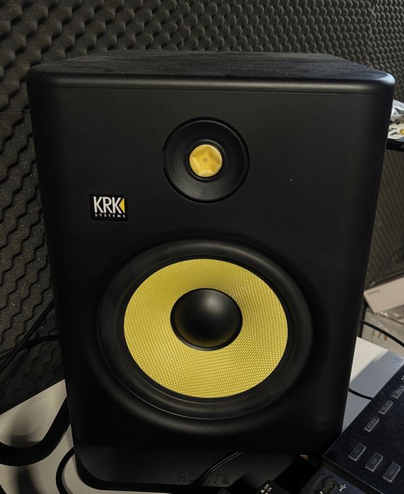 Monitores KRK ROKIT 8
