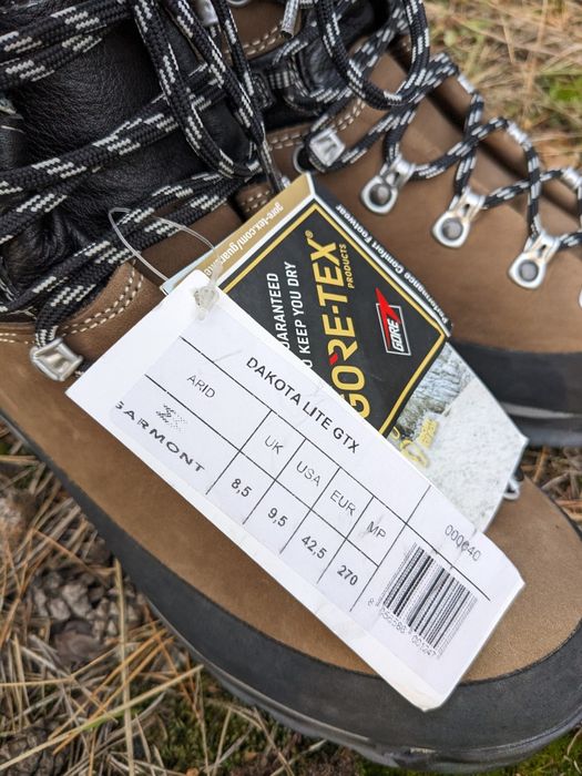 Garmont Dakota Lite GTX. Трекінгові черевики