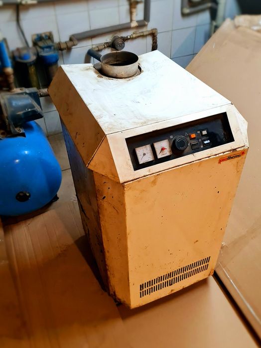 Котел газовий protherm 25kw,чугунний,б/у.