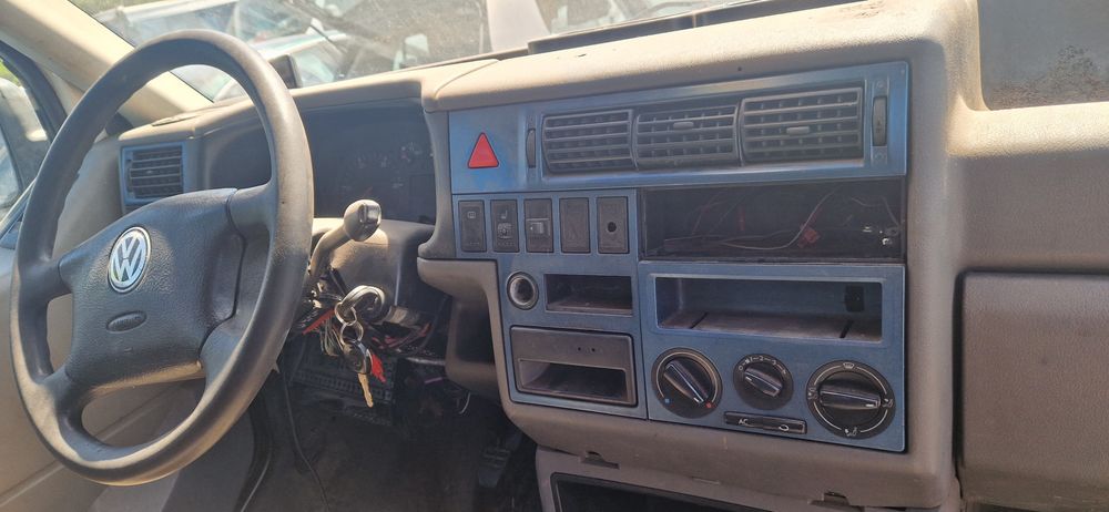 Na Części VW T4 2.5TDI Klima Drzwi Licznik Szyba Maska Fotel  Panel