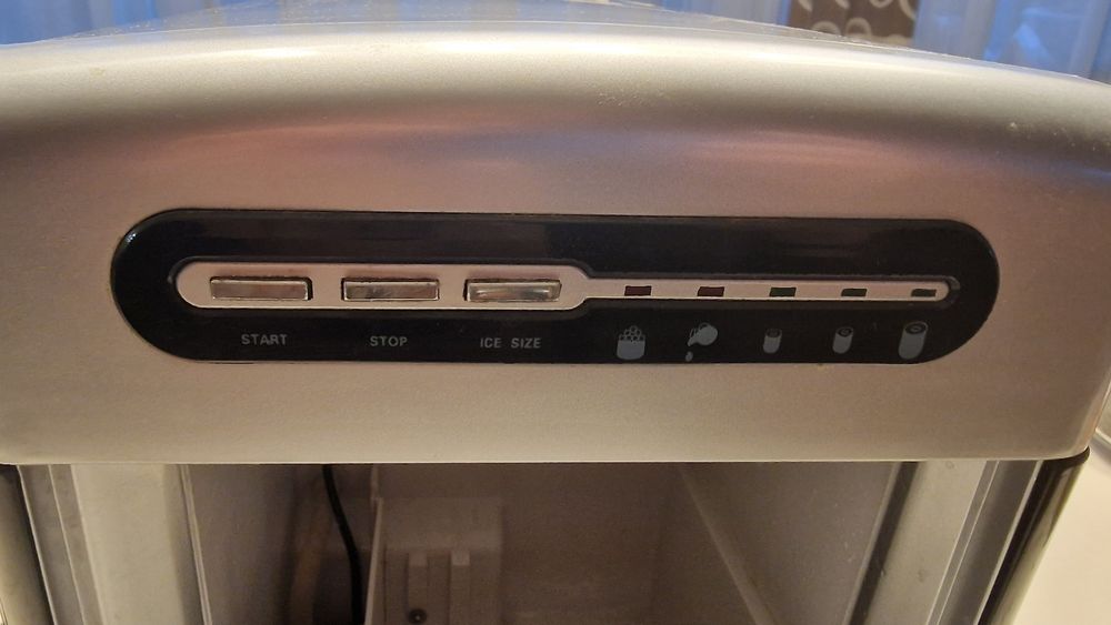 Kostkarka do lodu - super sprawa :-)