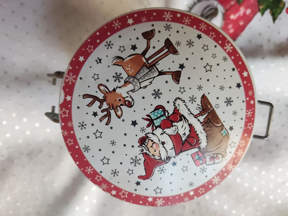 Słoik na pierniczki cukierki z Mikołajem