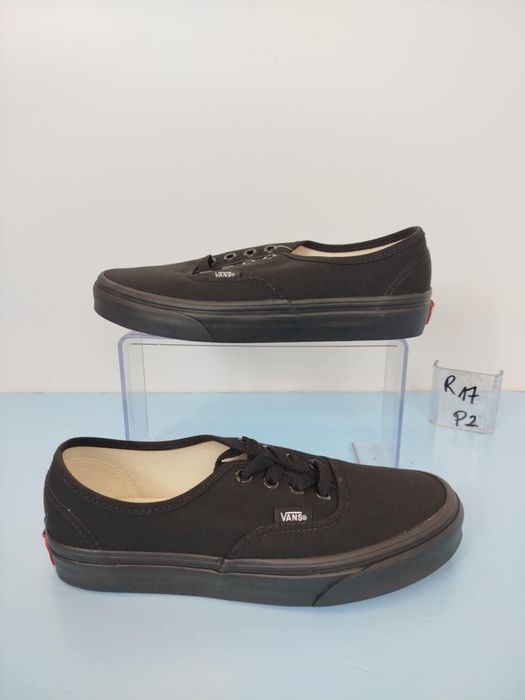 Trampki firmy authentic rozmiar 36.5