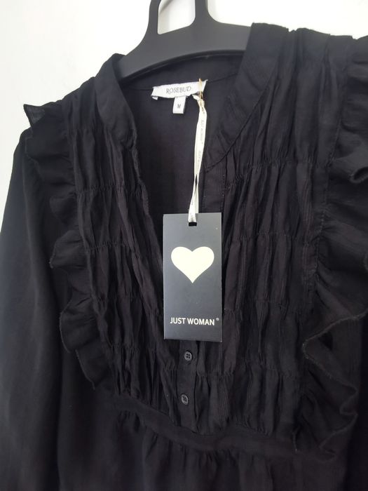 Новая блуза с рюшами р. М