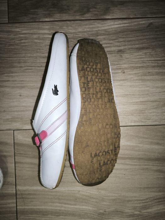 Lacoste Thea Mules Vintage em Pele – Branco e Rosa