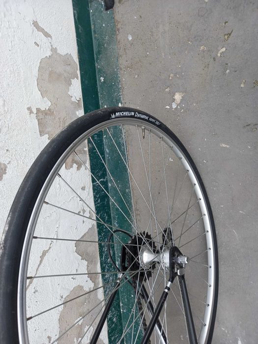 Bicicleta vintage restaurada - estrada / urbana