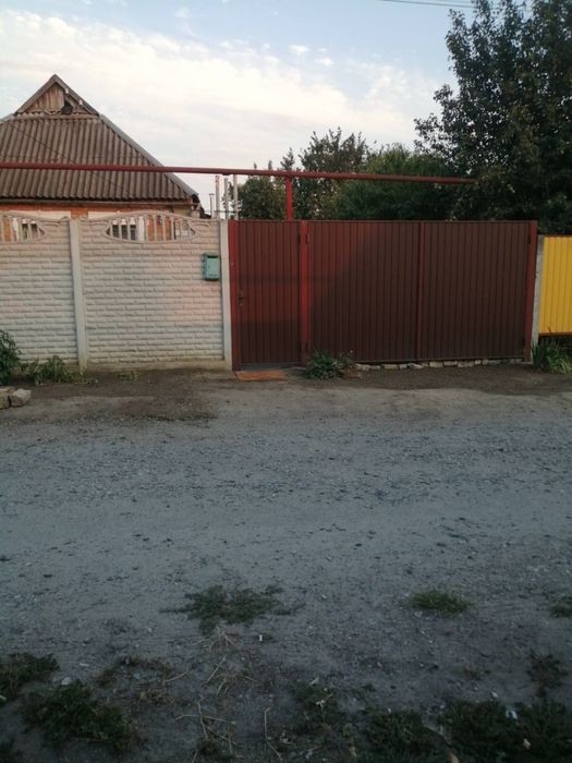 Продом дом Шевченкоской район поселок Чкалова