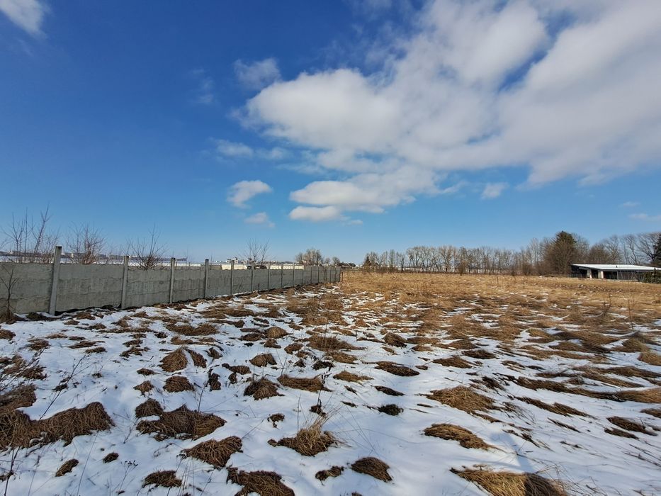 Ексклюзив! Без комісії для покупця! Продаж ділянки поблизу Тернополя.