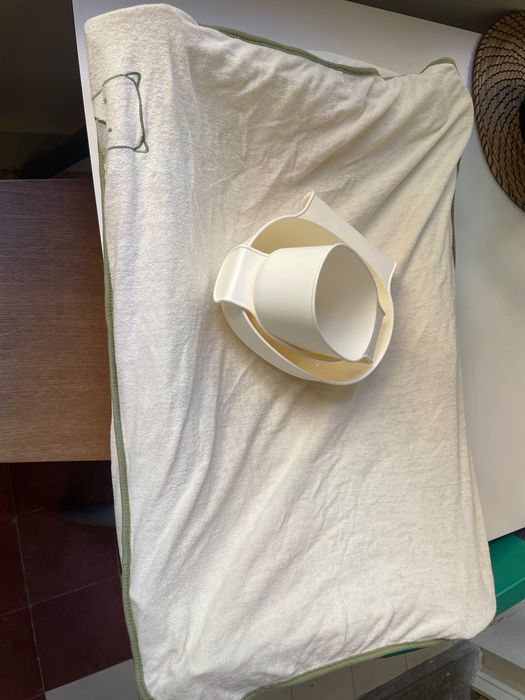 Ikea trocador / muda-fraldas Sniglar com acessórios