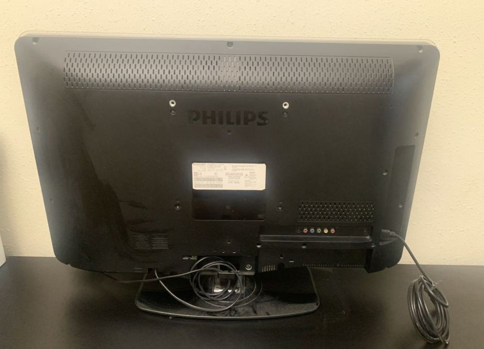 Телевізор Philips 32pfl5605h/12