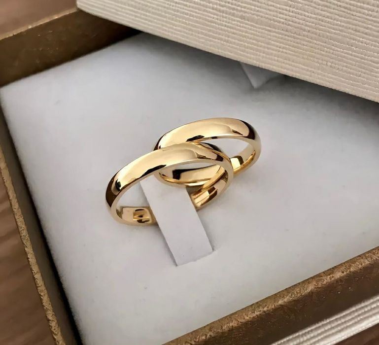 Gładkie Klasyczne Złote Obrączki Ślubne