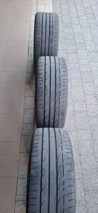 Sprzedam opony 225x40x18