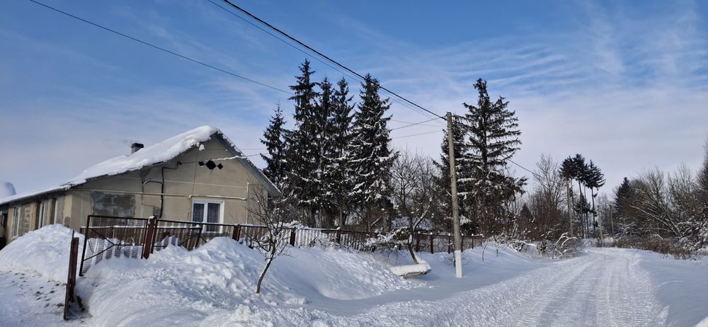 Будинок з земельною ділянкою село Осташівці, Тернопільського району