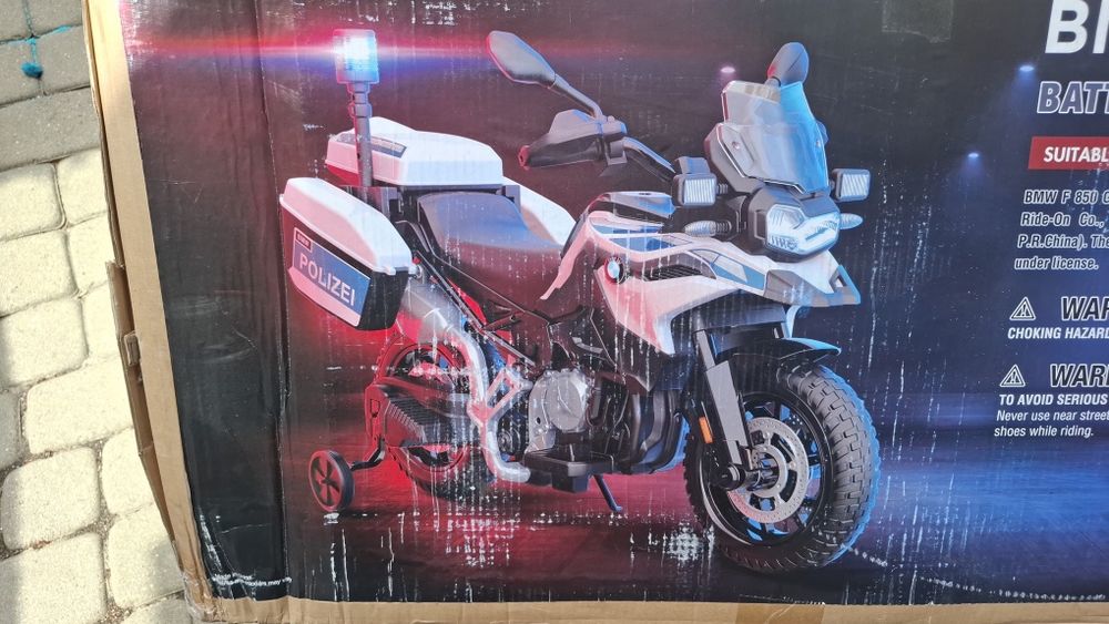 Motor Policyjny BMW F 850 GS-P 2x35W 12V7Ah BIAŁY