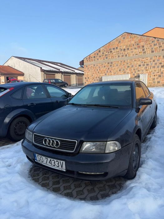 Audi a4 b5 uszkodzony