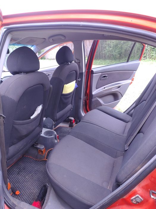 Kia rio звичайний продаж