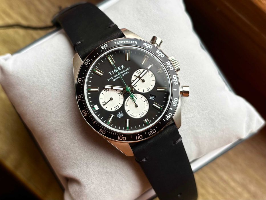 Nowy Zegarek Timex Waterbury Chronograph Panda