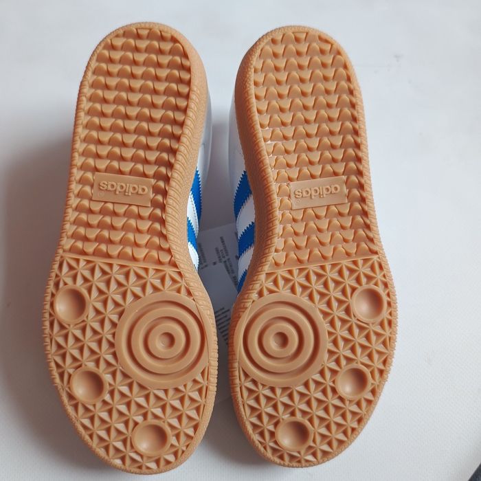 НОВІ оригінальні шкіряні  Adidas Samba р28-,35
