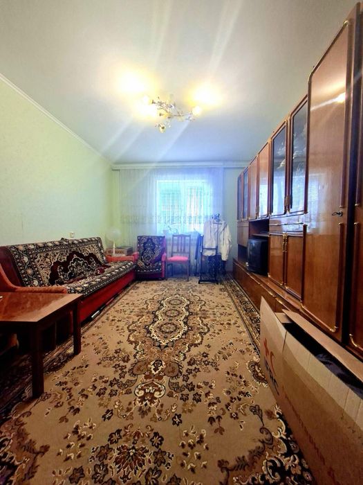 Продаж 3-кімн кв 6/9 київка вул Рубана